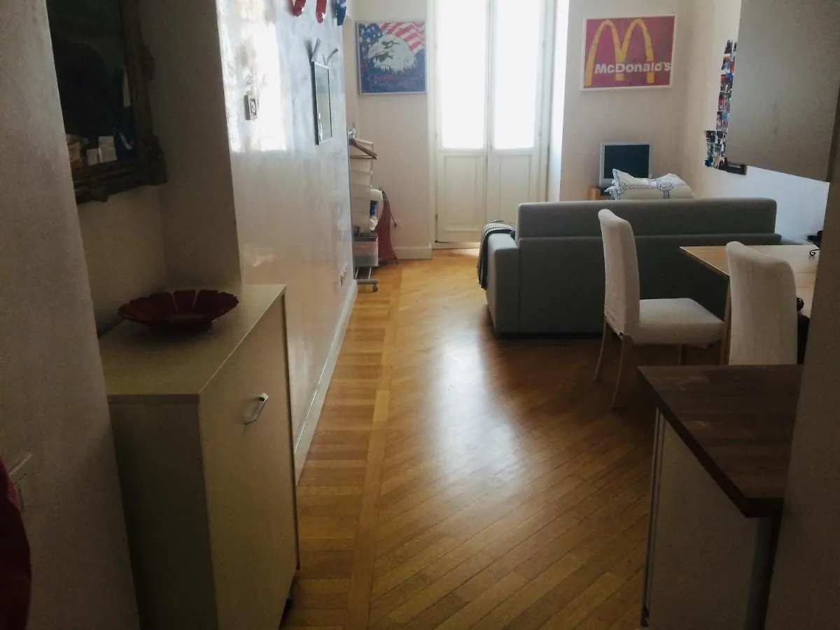 Your Downtown Studio In מילאנו